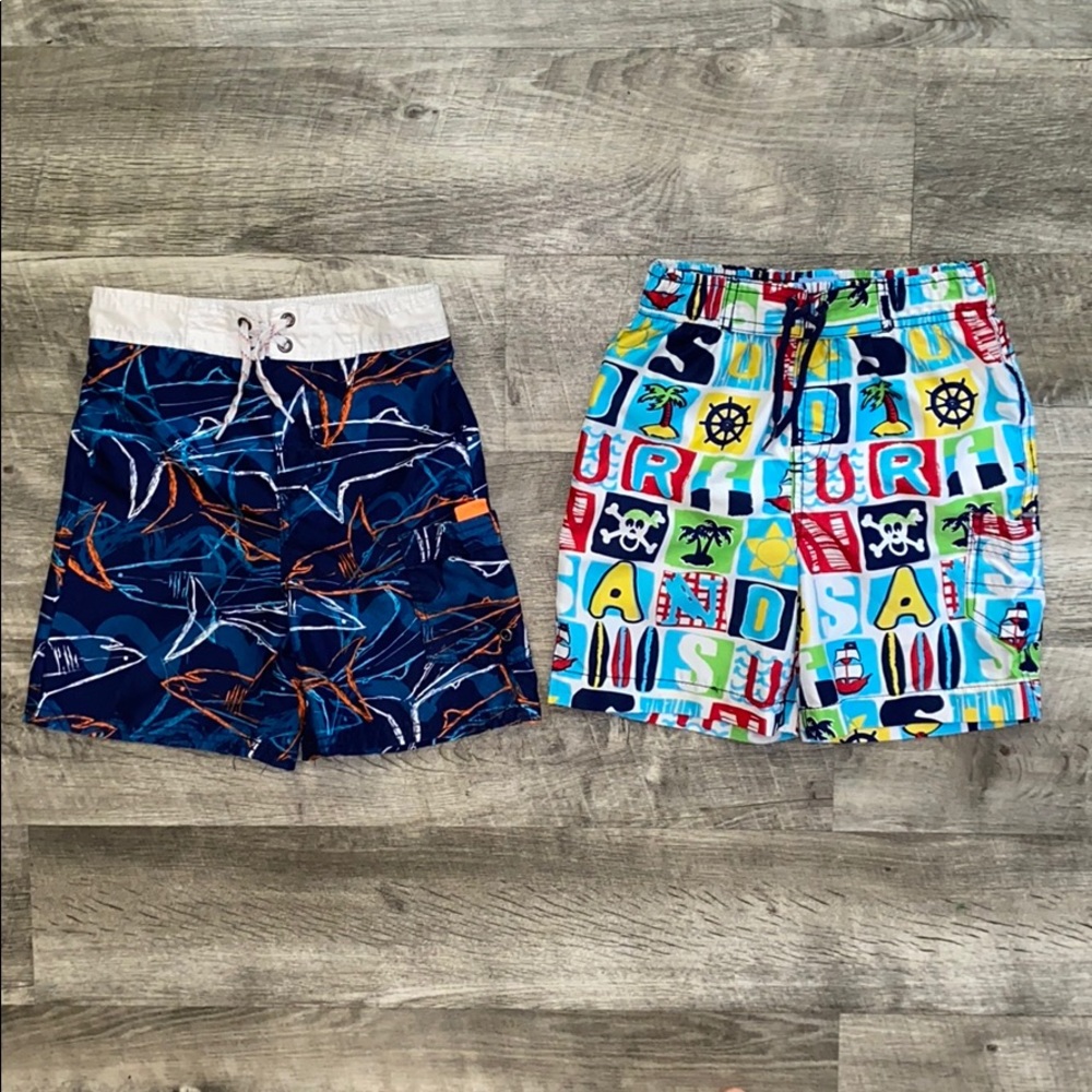 Toddler swim trunks